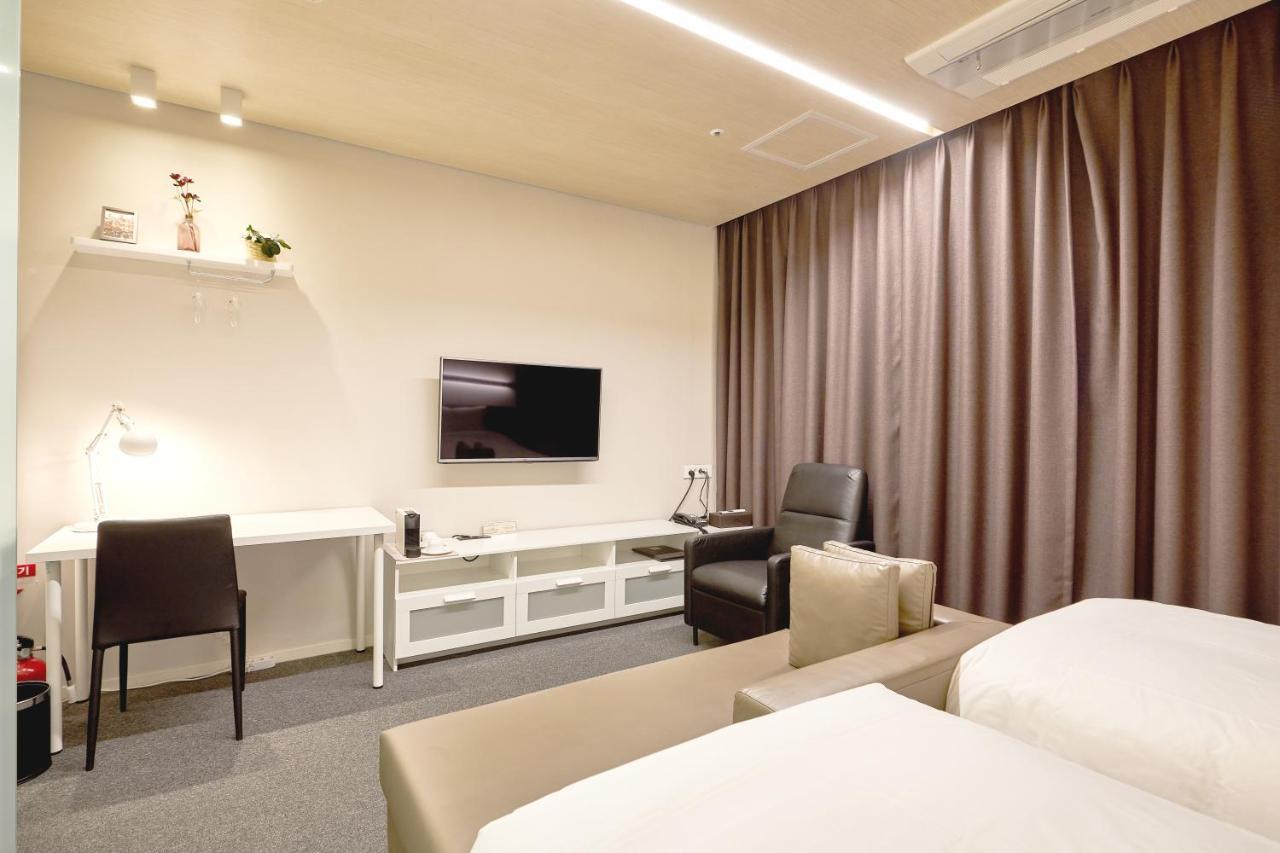 แกรนด์ ซิตี้ โฮเทล Hotel ชางวอน ภายนอก รูปภาพ